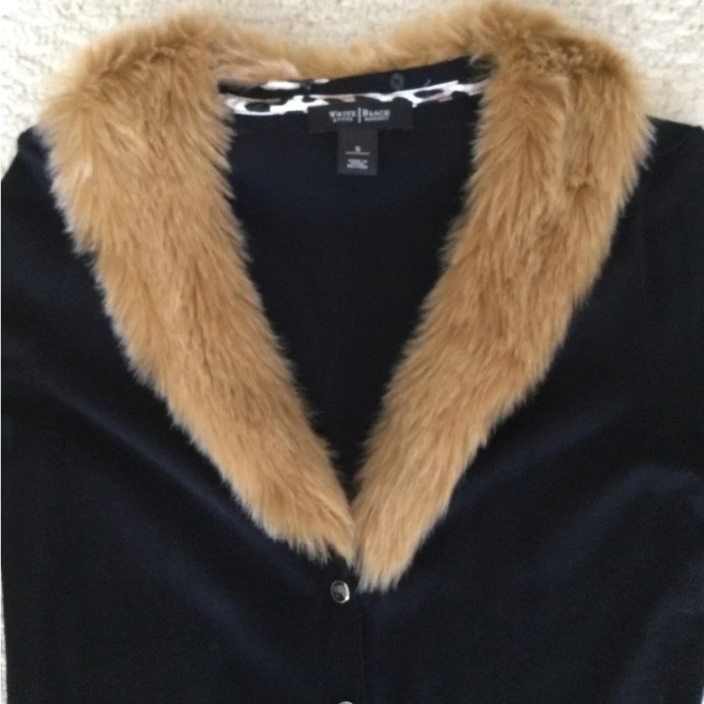 WHBM sexy fitted cardigan - Picture 2 of 8